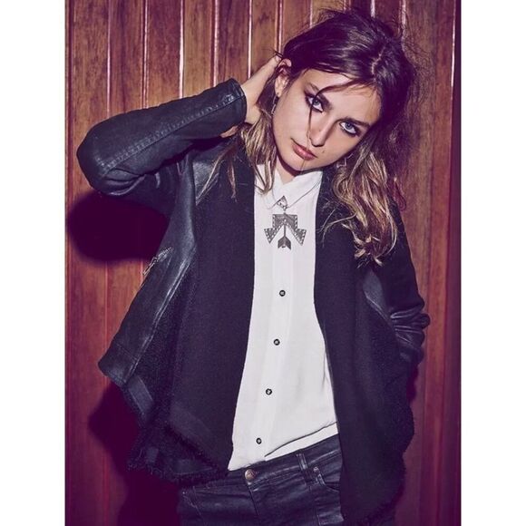 Free People black drape knit front denim jacket VGUC size 0 - Picture 1 of 16